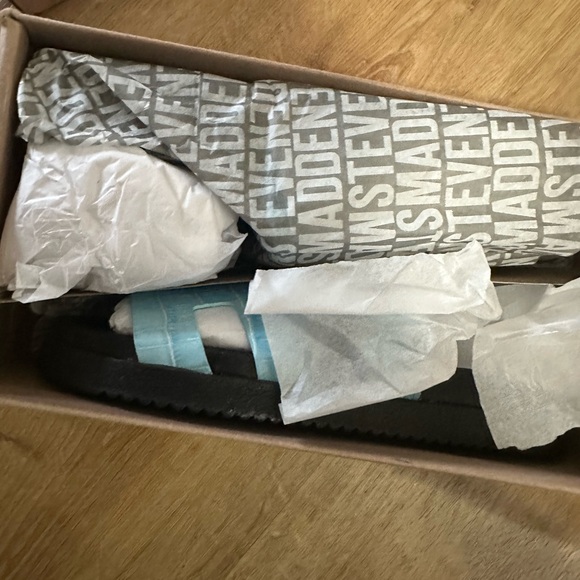 Steve Madden 8.5 Size MAYVEN BLUE CROCODILE - Picture 2 of 10